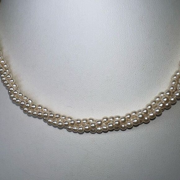 Vintage MCM Faux Pearl Braided Necklace - Picture 5 of 6